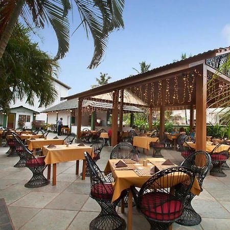 Sea Mist Beach Resort Candolim Exterior photo